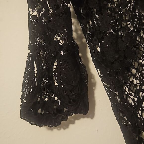 BOLD  elements Lace top Black XS - Picture 4 of 8